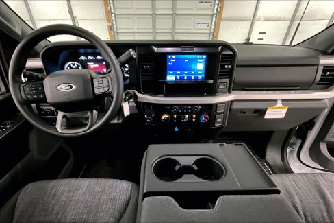 New 2026 Ford F350 XLT w/ FX4 Off-Road Package image 14