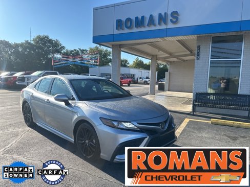 Used 2024 Toyota Camry XSE image 1