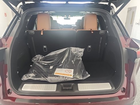New 2026 INFINITI QX60 Autograph w/ Dark Cargo Package image 15