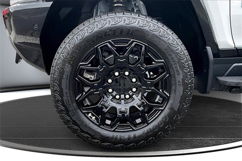 New 2026 GMC Hummer EV SUV image 12