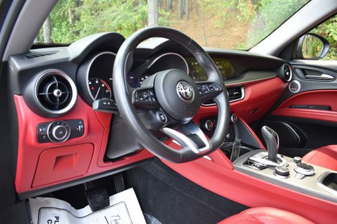 Used 2020 Alfa Romeo Stelvio Ti w/ Active Blind Spot Package image 22