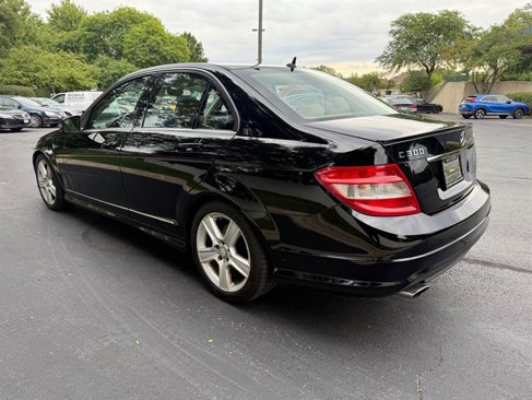 Used 2011 Mercedes-Benz C 300 4MATIC Sedan image 9