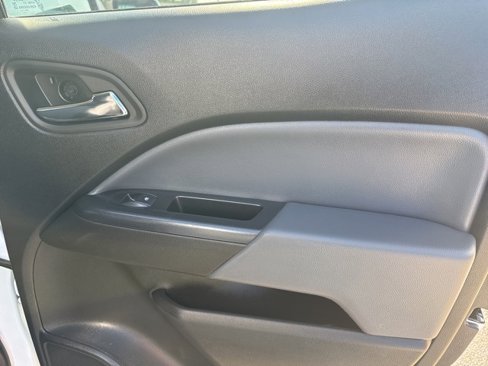 Certified 2022 Chevrolet Colorado Z71 w/ Safety Package image 14