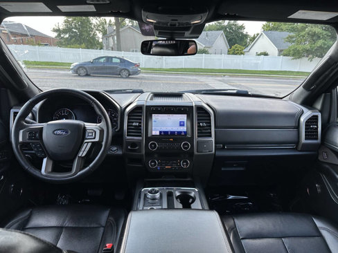 Used 2020 Ford Expedition XLT w/ Equipment Group 202A image 15
