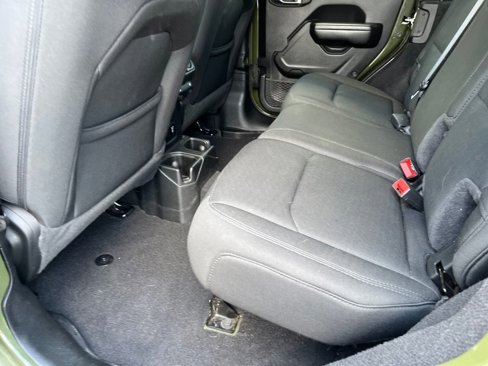 Used 2021 Jeep Wrangler Unlimited Sport image 11