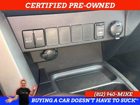 Used 2016 Toyota RAV4 XLE image 30