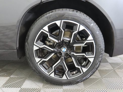 Used 2025 BMW X3 xDrive30i w/ Premium Package image 32