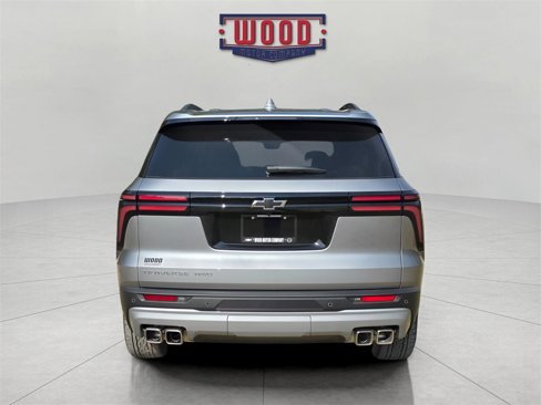 New 2026 Chevrolet Traverse LT w/ Sun and Wheel Package image 3