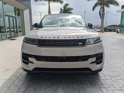 New 2025 Land Rover Range Rover Sport SE image 8