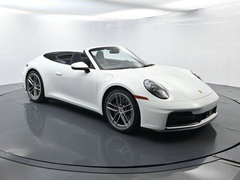 Certified 2025 Porsche 911 Carrera image 16