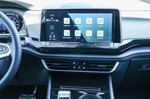 New 2025 Volkswagen Atlas Cross Sport SEL Premium R-Line image 22