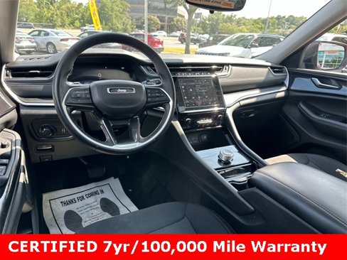 Certified 2023 Jeep Grand Cherokee L Laredo image 15