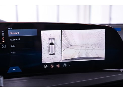 New 2026 Cadillac Vistiq Platinum image 45