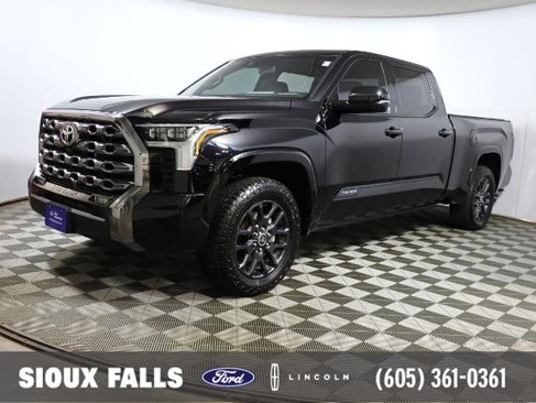 Used 2023 Toyota Tundra Platinum image 1