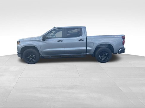 New 2026 Chevrolet Silverado 1500 Custom image 2