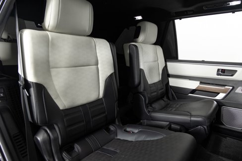 Used 2023 Toyota Sequoia Capstone image 25