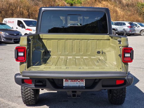 New 2025 Jeep Gladiator Willys image 11