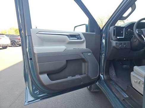 New 2026 Chevrolet Silverado 1500 LTZ image 13
