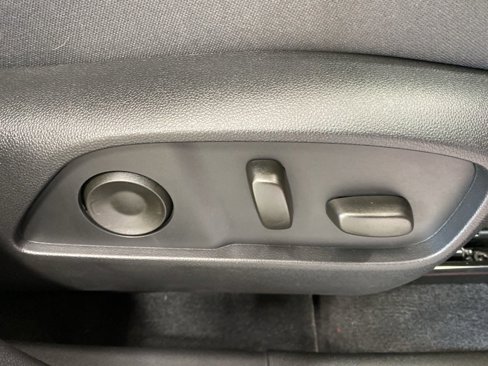 New 2026 Chevrolet Equinox ACTIV w/ Convenience Package III image 19