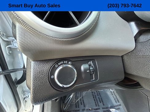 Used 2020 Chevrolet Sonic LT image 17