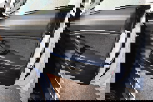 Used 2023 Tesla Model 3 Standard Range image 25