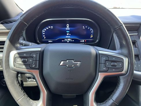 Used 2022 Chevrolet Suburban Z71 w/ Z71 Off-Road Package image 21