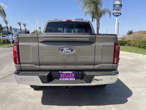 New 2025 Ford F150 Lariat w/ Equipment Group 502A High image 4