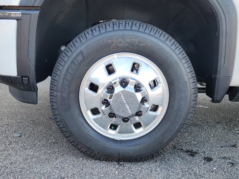 New 2025 GMC Sierra 3500 Denali w/ Denali Reserve Package image 45