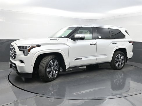 Used 2024 Toyota Sequoia Capstone image 27