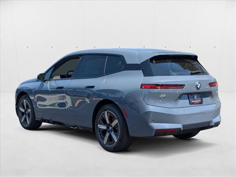New 2026 BMW iX xDrive45 image 8