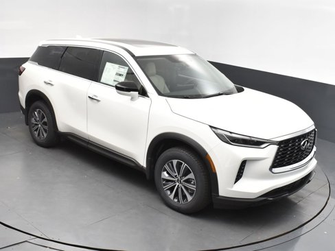 Certified 2025 INFINITI QX60 Pure image 37