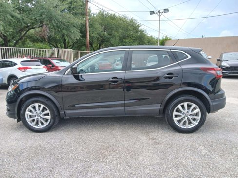 Used 2021 Nissan Rogue Sport S image 8