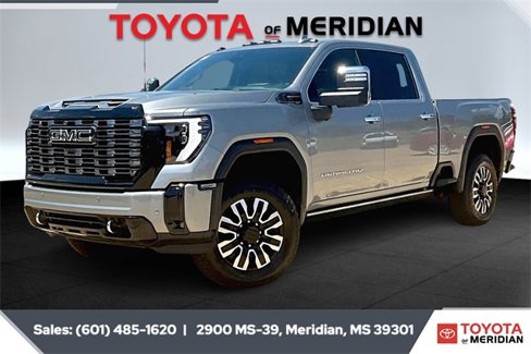Used 2025 GMC Sierra 2500 Denali Ultimate image 10