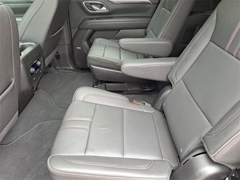 Used 2024 Chevrolet Suburban RST w/ Luxury Package image 24