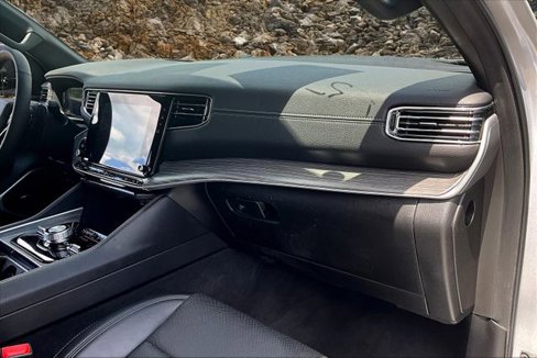 Used 2024 Jeep Wagoneer Series III image 15