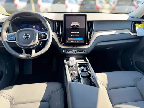 New 2026 Volvo XC60 B5 Plus w/ Protection Package Premier image 10