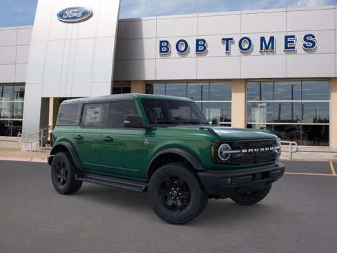 New 2025 Ford Bronco Outer Banks image 8