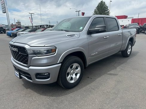 New 2025 RAM 1500 4x4 Crew Cab image 8