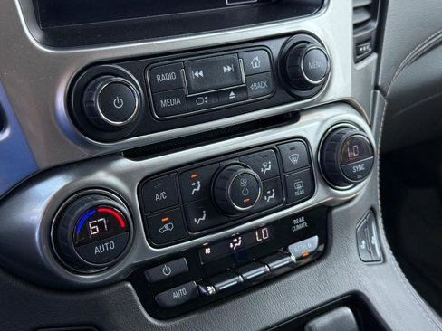Used 2020 Chevrolet Tahoe LT image 28