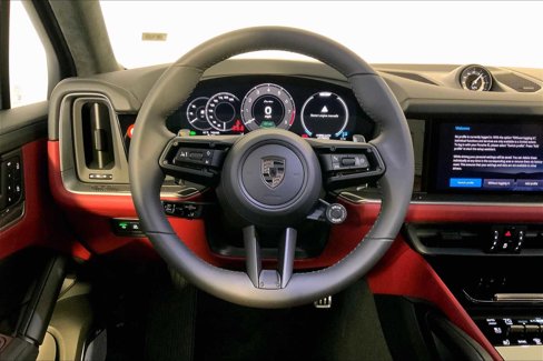 New 2026 Porsche Cayenne Turbo image 15