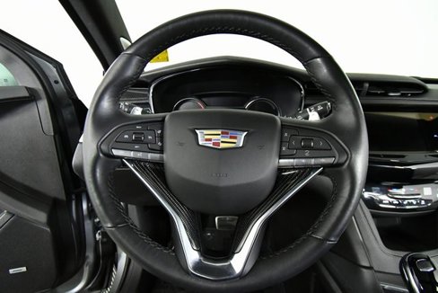Certified 2023 Cadillac XT6 Sport image 9