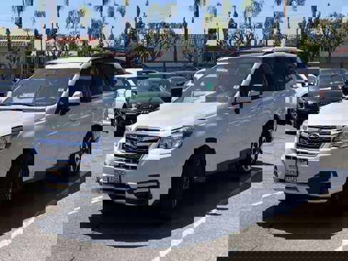 Used 2017 Subaru Forester 2.5i Premium w/ Popular Package #2A image 3
