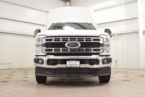 Used 2024 Ford F350 XLT w/ XLT Value Package image 2