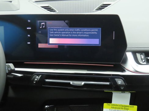 Used 2025 BMW X1 xDrive28i w/ Premium Package image 15