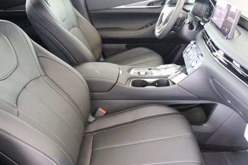 New 2025 INFINITI QX60 Luxe w/ Black Edition image 32