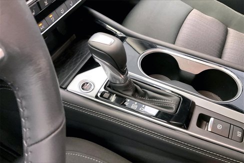 Certified 2024 Nissan Altima 2.5 SV w/ SV Premium Package image 16