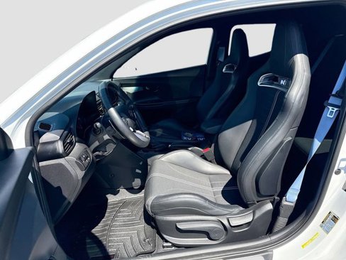Used 2021 Hyundai Veloster N image 22
