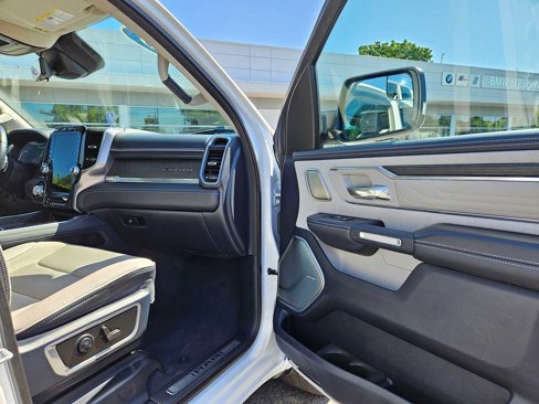 Used 2023 RAM 1500 Limited image 13