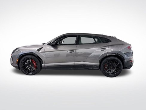 Used 2025 Lamborghini Urus SE image 2
