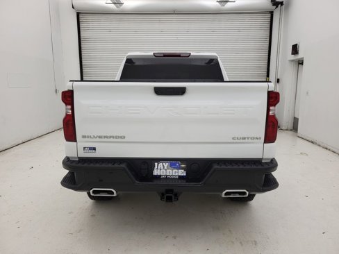 Used 2025 Chevrolet Silverado 1500 Custom Trail Boss image 13